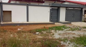 Villa 3 pièces / Songon